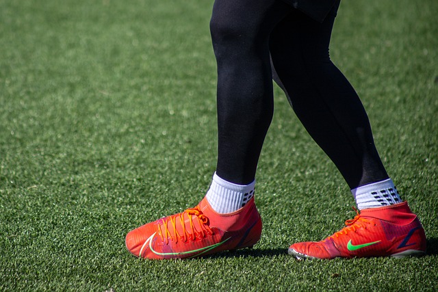 作和策略调 作和策略调